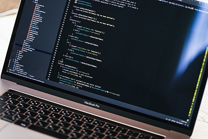 Androidのアプリ開発は副業になるの?メリット・デメリットを紹介
