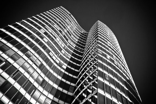 会社を辞める決断をするために|辞めたくなる理由と辞めるタイミング